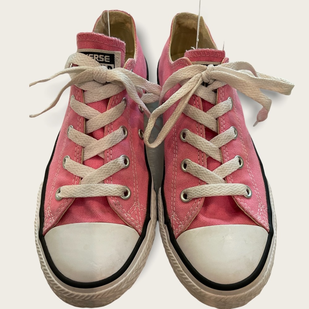 PINK CONVERSE ALL STAR LOW CUT SHOES, WOMENS/GIRLS SIZE 2